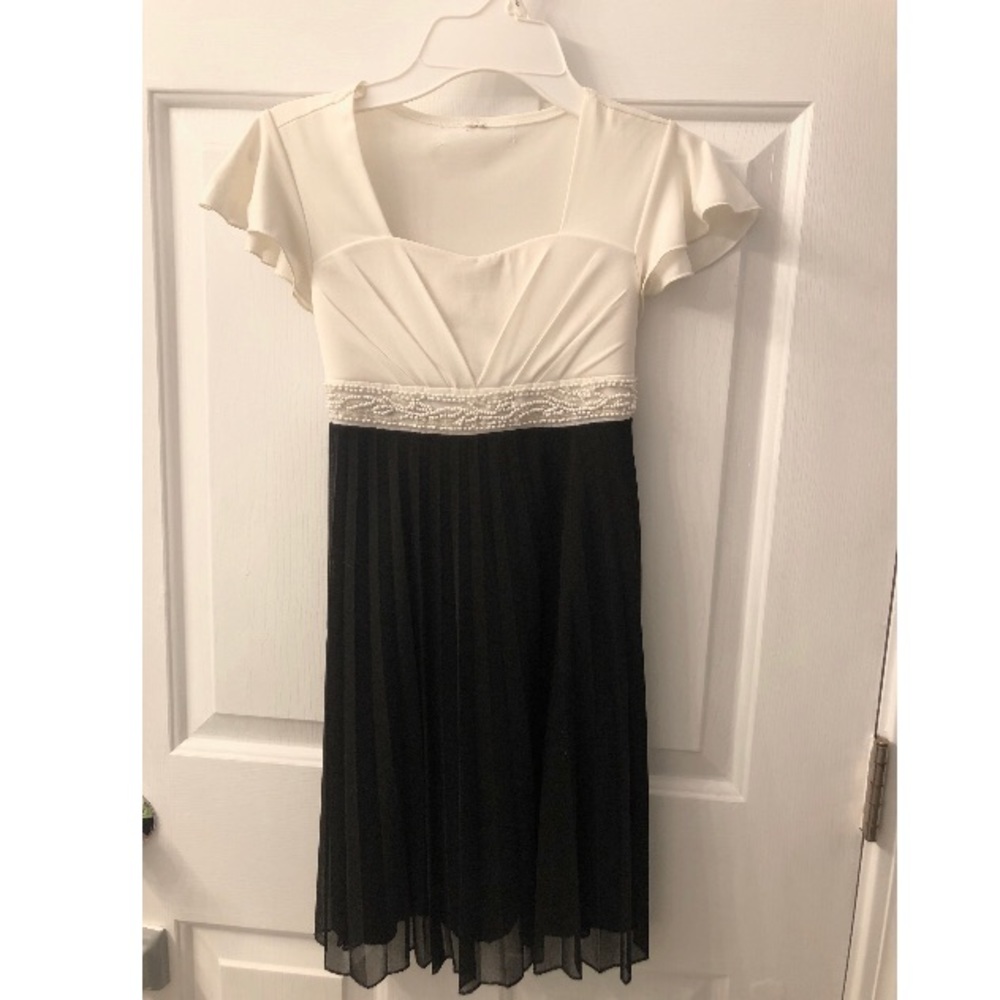 Girl’s JcPenny dress